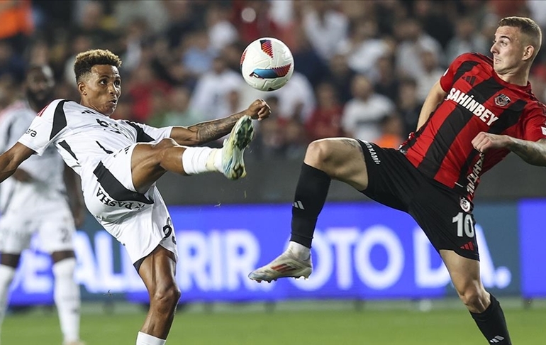 Beşiktaş, galibiyeti uzatmalarda kaçırdı