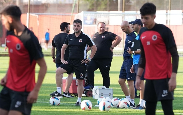 Gençlerbirliği’ne haciz: Şampiyonluk kupasına da el kondu!