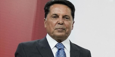 ahmet-ozer