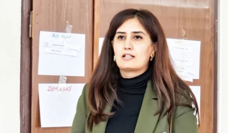 Tunceli Belediye Eş Başkanı Birsen Orhan tutuklandı