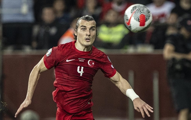 A Milli Futbol Takımı’nda Çağlar Söyüncü aday kadrodan çıkarıldı