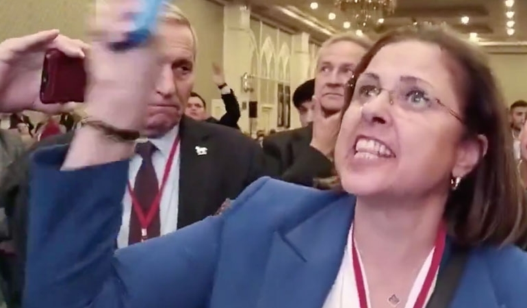 Demokrat Parti kongresinde adaylık kavgası: ‘Partide darbe yapıldı’