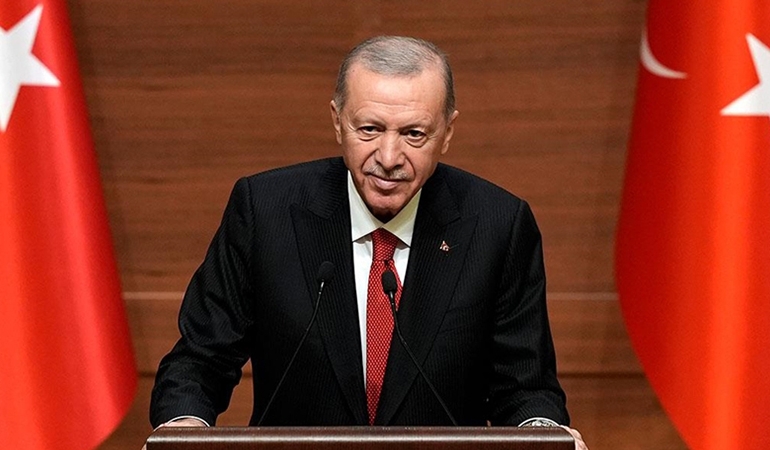 Erdoğan: Trump’tan eski yönetimin hatalı politikalarını terk etmesini bekliyoruz