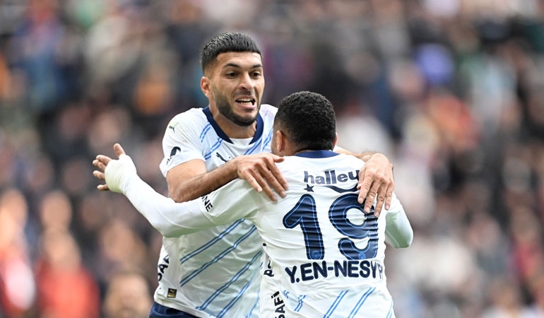 Kayseri’de 8 gollü maçın kazananı Fenerbahçe