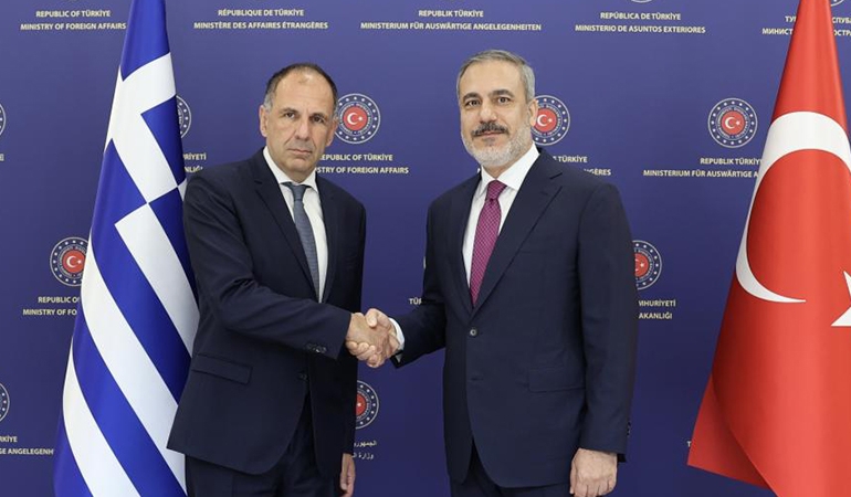 Yunan bakanla görüşen Hakan Fidan: İşbirliğimiz giderek güçleniyor