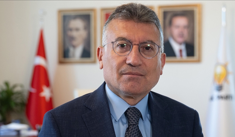AKP’den ‘genel af’ ve ‘anayasada anadil’ açıklaması