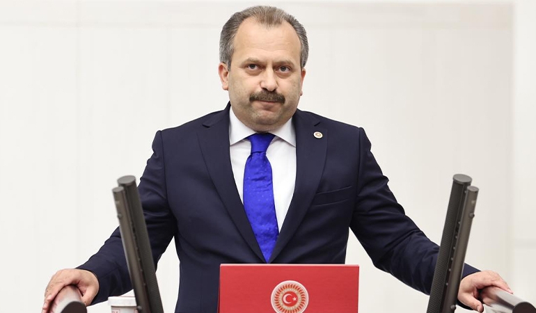AKP’li vekil kalp krizi geçirdi