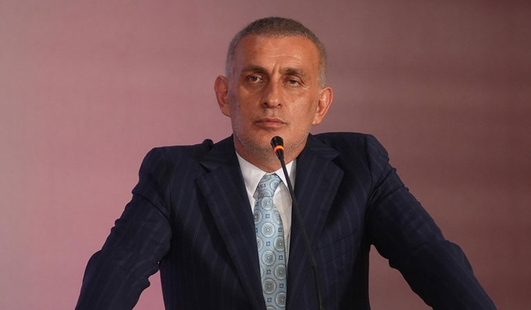 TFF Başkanı Hacıosmanoğlu’ndan ‘paralel yapı’ açıklaması: ‘Hakemler üye olup aidat vermeden maç alamıyor’