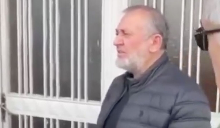 Eskişehir’de 9’u 5 geçe sela okuyan imama tepki