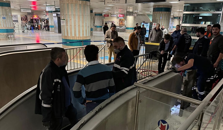 İstanbul’da metroda yangın çıktı: Seferler normale döndü