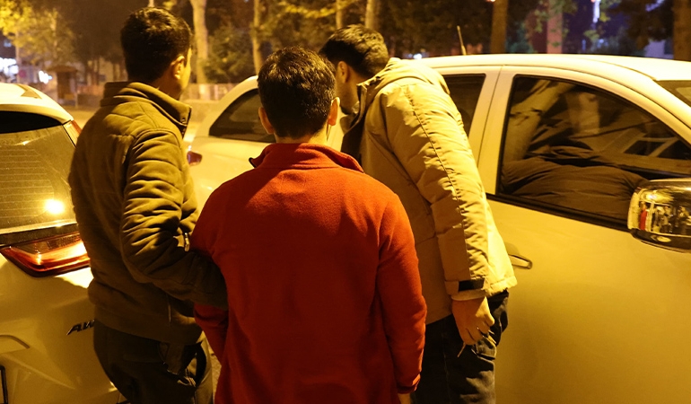 Pozantı Belediyesi’nden ‘rüşvet’ açıklaması: 1 kişi gözaltında…