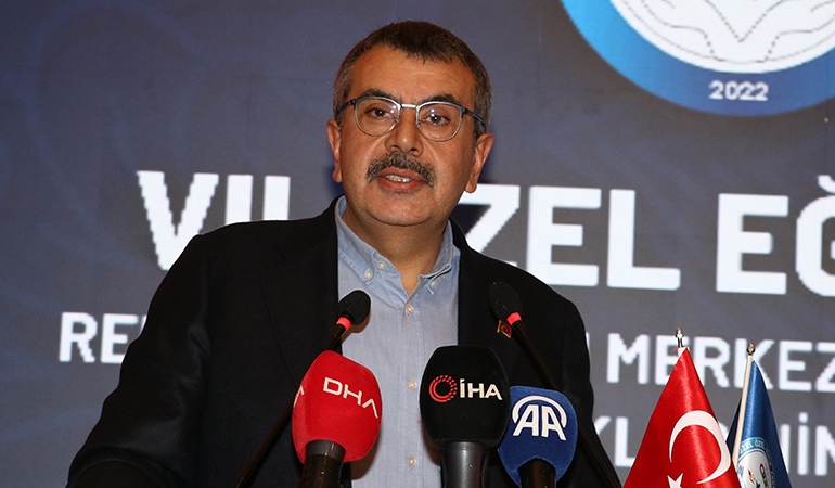 Bakan Tekin duyurdu: Af geliyor