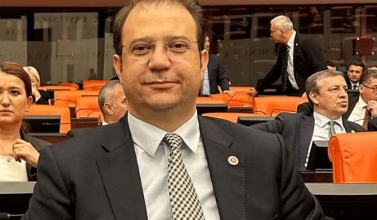 CHP’li İnan Akgün Alp hakkında ihraç istemiyle disipline sevk