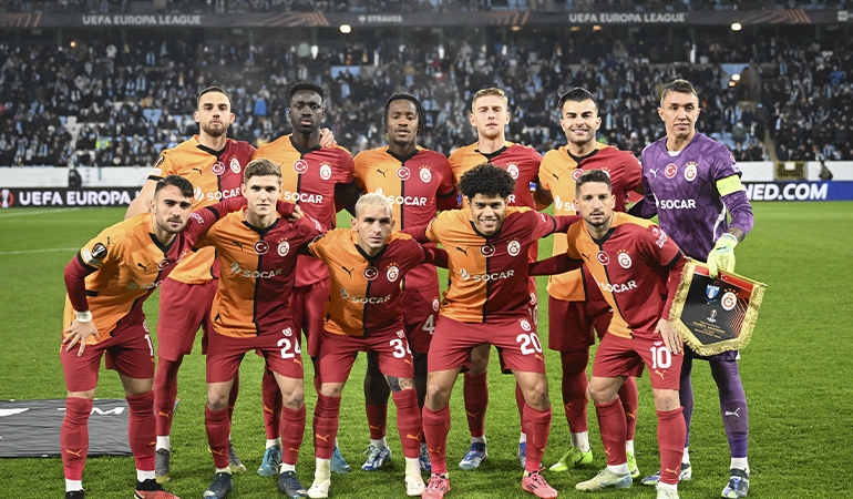 Avrupa’da namağlup devam ediyor… Galatasaray, üç puanı uzatmalarda kaçırdı