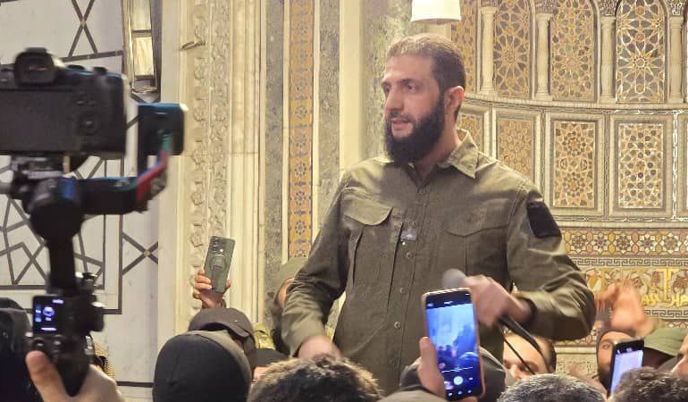 Emevi Camii’nde namaz kılan HTŞ elebaşı Colani’den açıklama