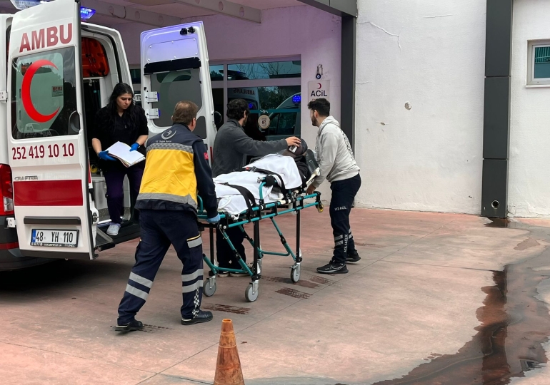 Ferdi Tayfur hastaneye kaldırıldı