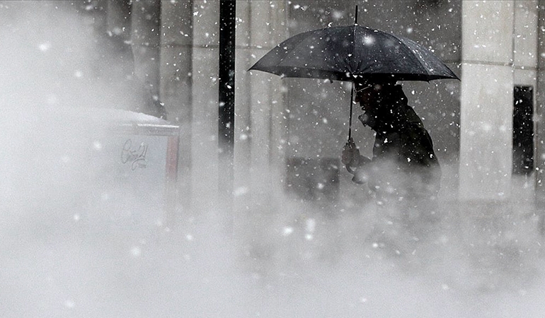 Meteoroloji alarm verdi: Kar, sağanak ve fırtına geliyor!