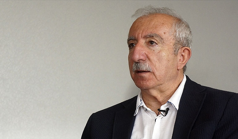 ‘Suriyeliler dönüyor’ diyerek Çin’den fotoğraf paylaşan AKP’li Miroğlu’ndan açıklama
