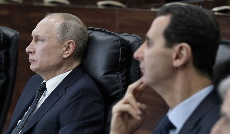 Esad’ı Rusya mı indirdi? Kremlin’den yanıt geldi…