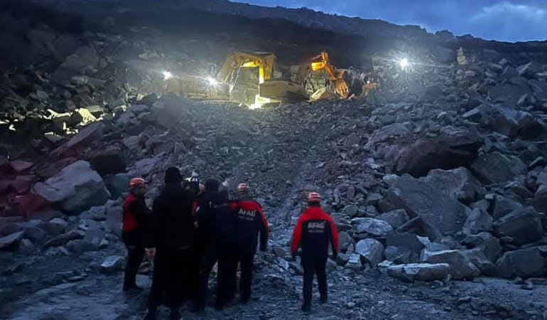 Bursa’da maden ocağında göçük: Kayaların altında kalan işçi hayatını kaybetti