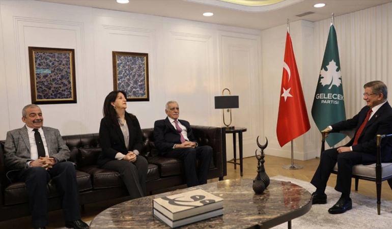 DEM Parti’den Ahmet Davutoğlu’na ‘Öcalan’ ziyareti