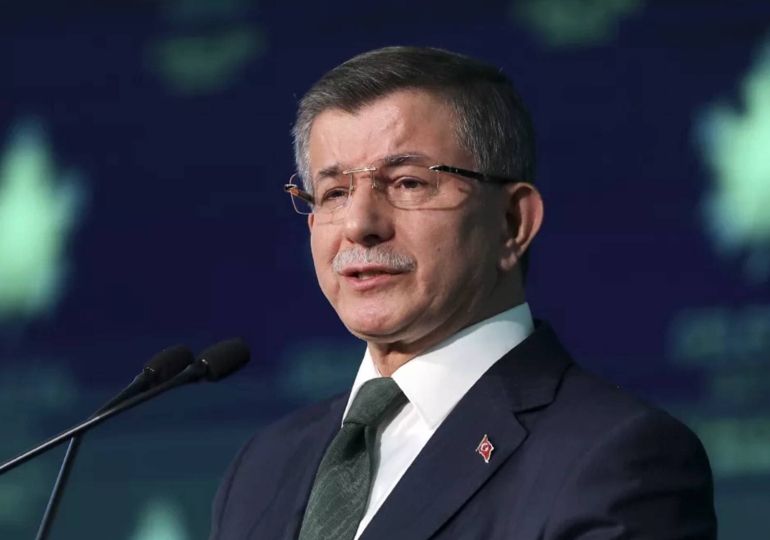 Ahmet Davutoğlu ‘stratejik plan’ diyerek önerdi: İmralı ev hapsine çıkabilir