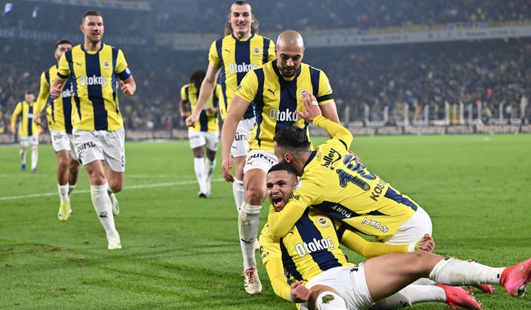 Fenerbahçe Göztepe kilidini 10 dakikada açtı