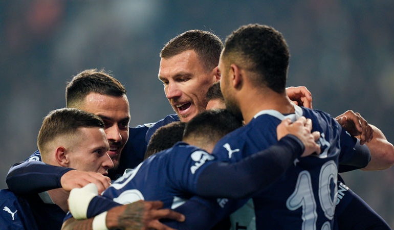 Konya’da 5 gollü gecenin galibi Fenerbahçe