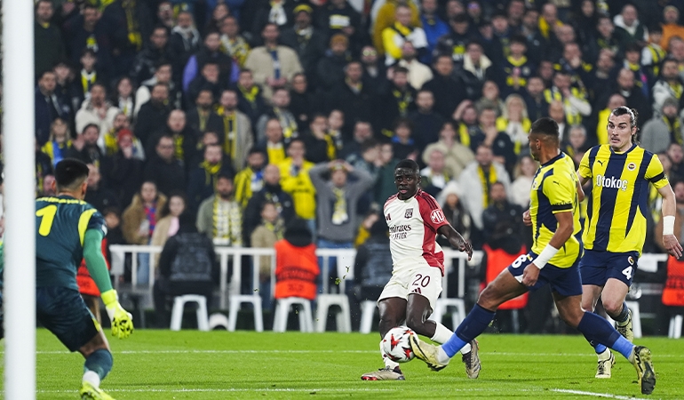 Kadıköy’de sessiz gece… Fenerbahçe tur ihtimalini son maça bıraktı