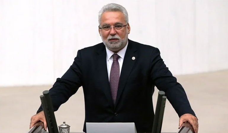 AKP’den ihraç edilen Hüseyin Kocabıyık ‘Uyanıklar beğenmemiş’ diyerek savunmasını paylaştı