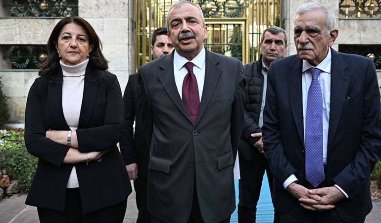 DEM Parti’den İmralı açıklaması.. Öcalan’dan ‘beklenen çağrı’ gelmedi
