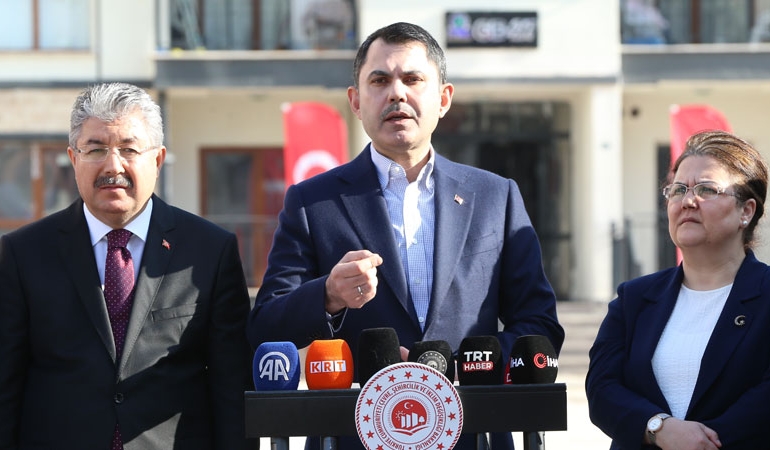 Depremzededen Murat Kurum’a: ’26 gündür sular kesiliyor’