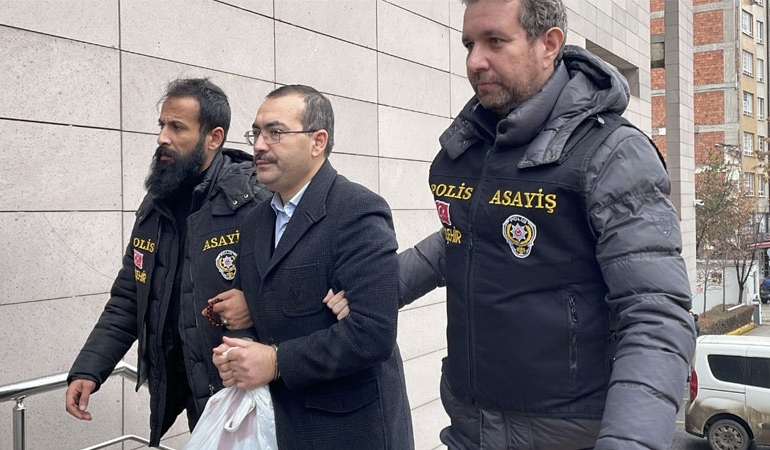 İlçe müftüsü 12 yaşındaki öğrencisini tacizden tutuklandı