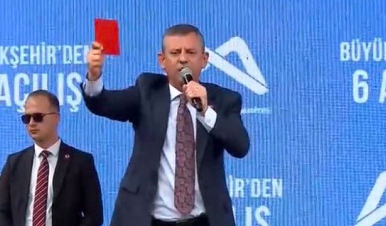Saat vermişti… Özgür Özel ‘büyük sürprizi’ açıkladı: Erdoğan’a kırmızı kart