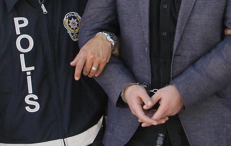 Gri listede aranan FETÖ şüphelisi hakim tutuklandı