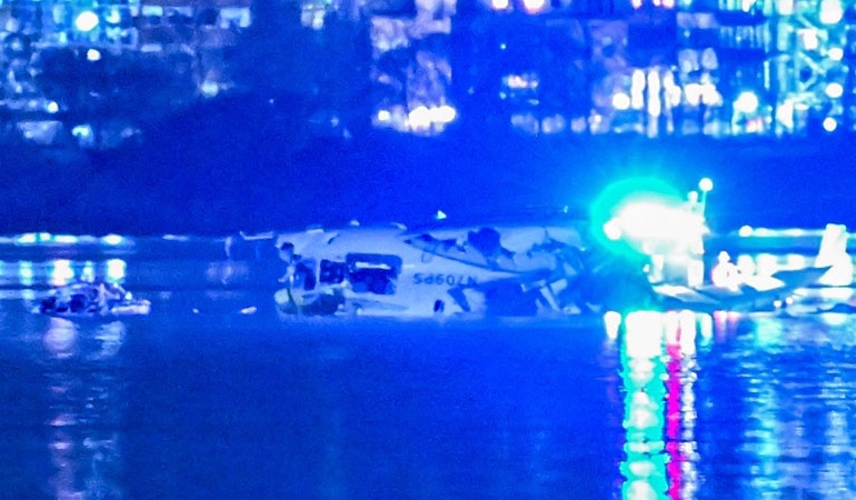 ABD’deki uçak kazası: O bölgede helikopter uçuşları yasaklandı