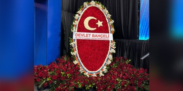 bahceli-kongre-cicek