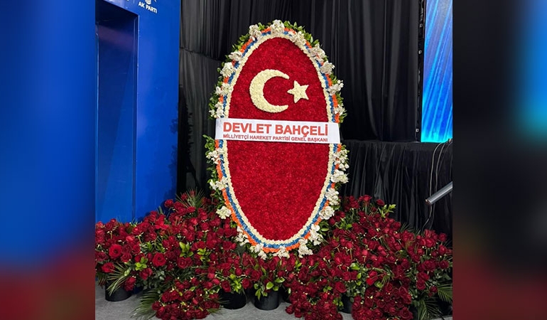 bahceli-kongre-cicek