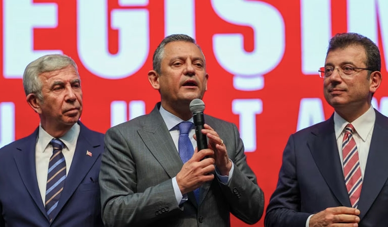Mansur Yavaş, Özel’e resti çekti