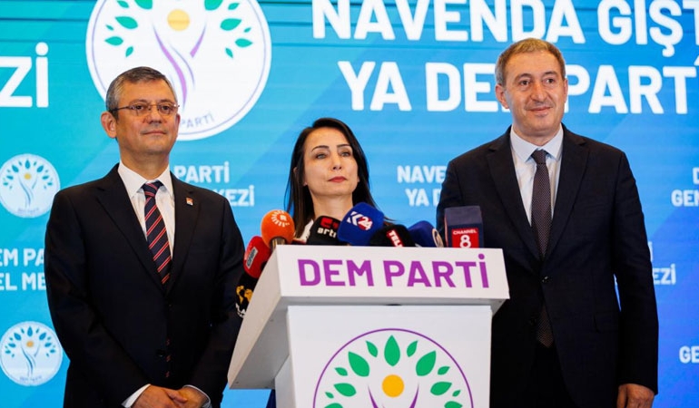 Özgür Özel’den DEM Parti’ye telefon