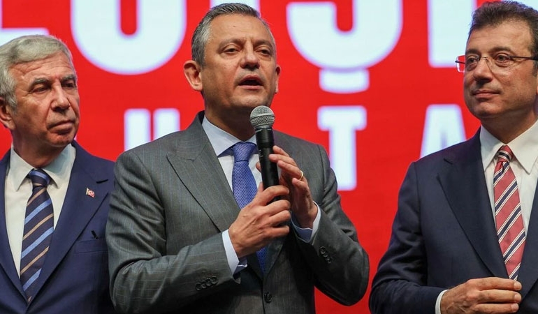 Özgür Özel’den ‘cumhurbaşkanı adaylığı’ mesajı: Tarihi hatayı yapmayacağım