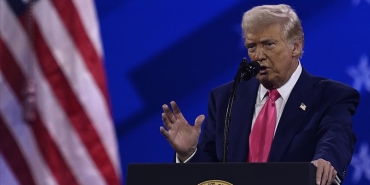 trump-one