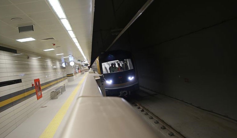 İstanbul’da bazı metro istasyonları kapatıldı: Taksim’de durmayacak