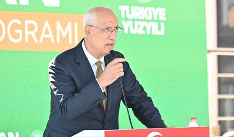 AKP’li Berdibek: ‘Türk Meclisi değil Türkiye Meclisi, milletlerden oluşan bir meclis…’