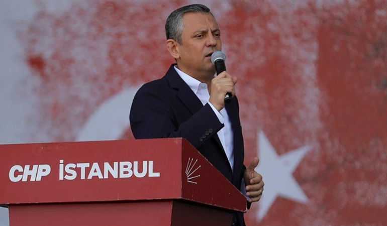Özgür Özel’den Erdoğan’a ‘mandacılık’ yanıtı: Sizin yolunuz Damat Feritlerin yolu