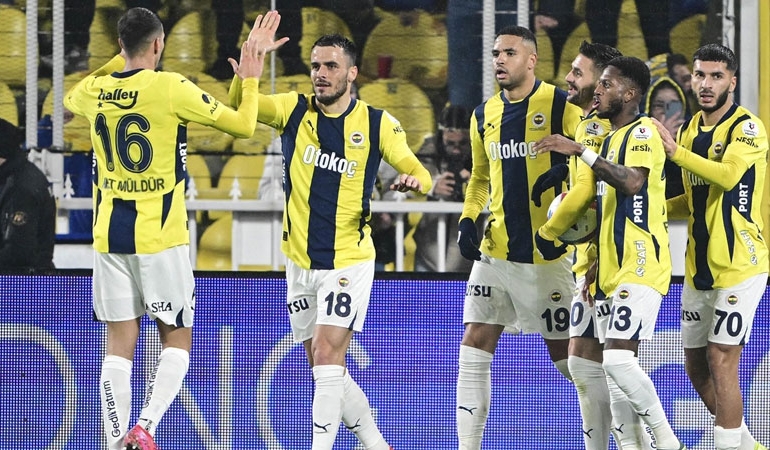 Fenerbahçe zirveye bir adım daha yaklaştı