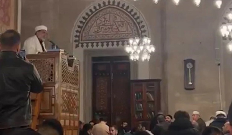 Şehzadebaşı Camii imamından provokatif sözler: ‘Suriye’de bile bitti o iş, demir yumruğu yersiniz’