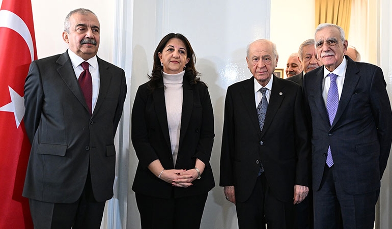 MHP ile DEM Parti arasında YPG krizi: ‘Oyun içinde oyun var’