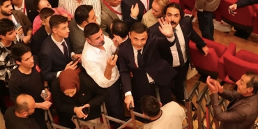ozgur-celik-kongre