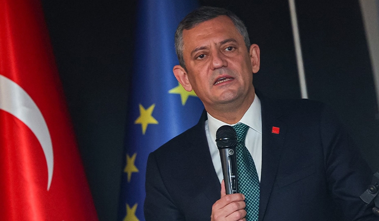Özgür Özel’den Brüksel’de AB’ye müzakere çağrısı: ‘Erdoğan ile ilkesiz pazarlık yerine…’